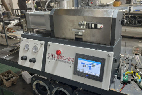 Alimentação gêmea da extrusora de parafuso dois do laboratório do OEM 220V micro portuária